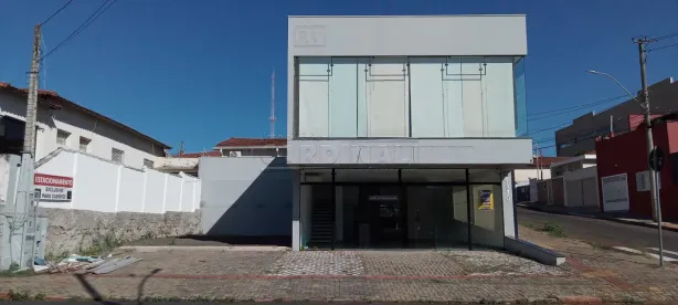 Ponto Comercial para alugar, 207m² no Jardim São Carlos, São Carlos