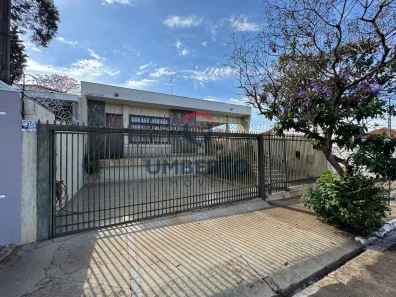 Casa com 3 Quartos à venda, 202m² no Vila Mano, Ourinhos