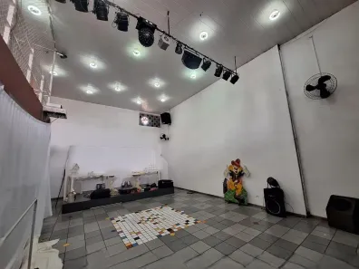 Sala Comercial para alugar, 270m² no Vila Brasil, Londrina