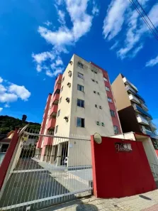 Apartamento com 2 Quartos para alugar, 70m² no Iririú, Joinville