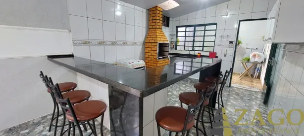 Casa com 3 Quartos à venda, 200m² no Jardim Tropical, Franca