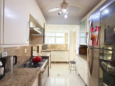 Apartamento com 3 Quartos à venda, 110m² no Petrópolis, Porto Alegre