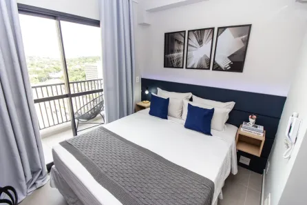 Apartamento com 1 Quarto para alugar, 22m² no Jardim das Acácias, São Paulo