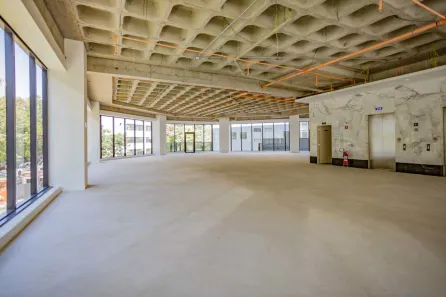 Ponto Comercial para alugar, 1161m² no Vila Olímpia, São Paulo
