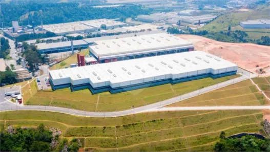 Galpão/Depósito/Armazém para alugar, 1741m² no Itaqui, Itapevi