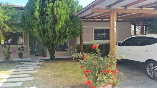 Casa de Condomínio com 5 Quartos para alugar, 220m² no Portão, Lauro de Freitas