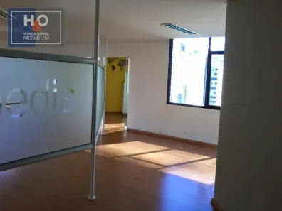 Sala Comercial para venda ou aluguel, 140m² no Cidade Monções, São Paulo