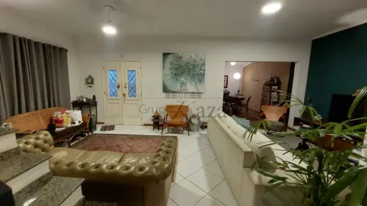Sobrado com 4 Quartos à venda, 190m² no Jardim das Indústrias, São José dos Campos