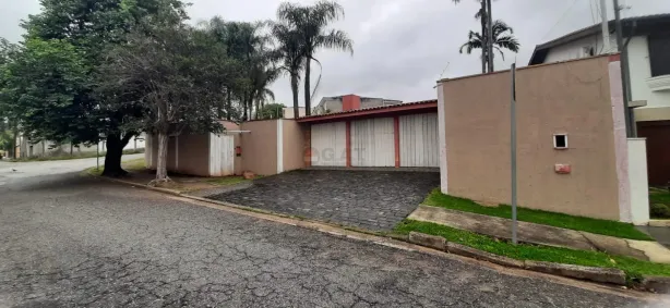 Casa com 5 Quartos à venda, 282m² no Jardim Emília, Sorocaba