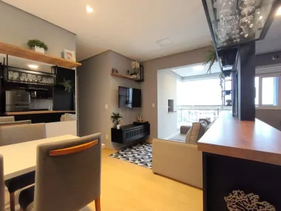 Apartamento com 2 Quartos à venda, 57m² no Centro, Londrina