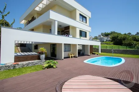 Casa com 3 Quartos à venda, 460m² no Pedra Branca, Palhoça