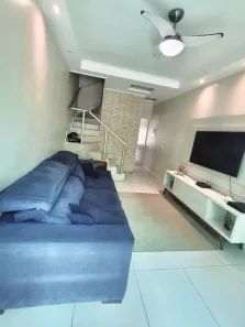 Casa com 2 Quartos à venda, 79m² no Jardim Las Palmas, Guarujá