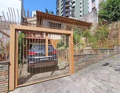 Imóvel Comercial à venda, 150m² no Auxiliadora, Porto Alegre