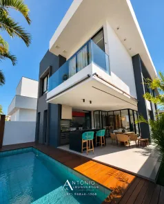 Casa de Condomínio com 3 Quartos à venda, 300m² no Centro, Petrolina