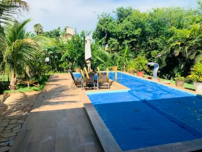 Casa de Condomínio com 4 Quartos à venda, 395m² no Residencial Aldeia do Vale, Goiânia