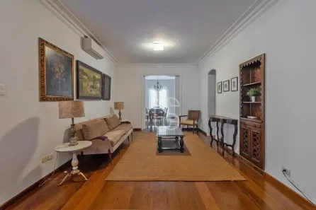 Sobrado com 3 Quartos para venda ou aluguel, 300m² no Jardim Europa, São Paulo