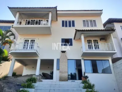 Casa com 3 Quartos à venda, 384m² no Badu, Niterói