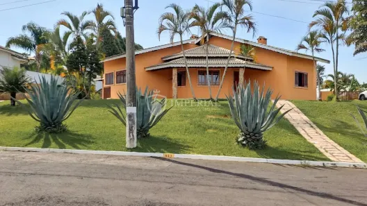 Casa de Condomínio com 3 Quartos à venda, 250m² no Parque Village Castelo, Itu