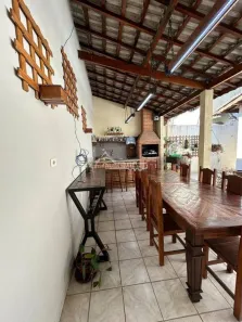 Casa com 4 Quartos à venda, 220m² no Jardim Santa Maria, Jacareí