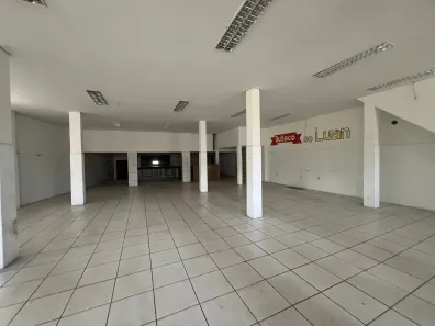 Casa com 3 Quartos para alugar, 225m² no Parque Orlanda II, Piracicaba