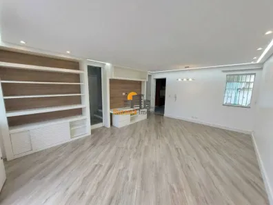 Casa de Condomínio com 3 Quartos à venda, 233m² no Jardim das Vertentes, São Paulo