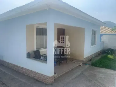 Casa com 2 Quartos à venda, 69m² no Jacaroá, Maricá