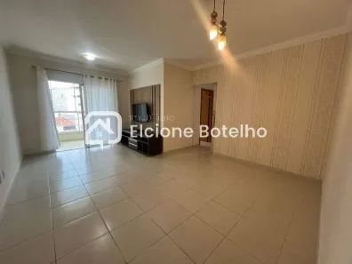 Apartamento com 3 Quartos para alugar, 100m² no Santa Mônica, Uberlândia
