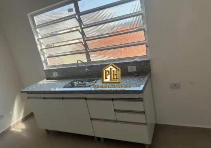 Casa com 2 Quartos para alugar, 60m² no Centro, Atibaia