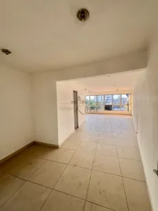 Sala Comercial à venda, 93m² no Centro, São José dos Campos