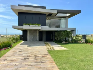 Casa de Condomínio com 5 Quartos à venda, 380m² no , Capão da Canoa
