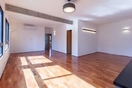 CORINA no Vila Olímpia, São Paulo
