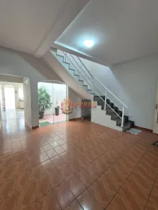Sobrado com 3 Quartos à venda, 125m² no Jardim São Conrado, Sorocaba