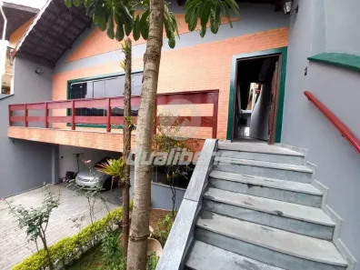 Casa com 4 Quartos para alugar, 350m² no Jardim Nóbrega, Mauá