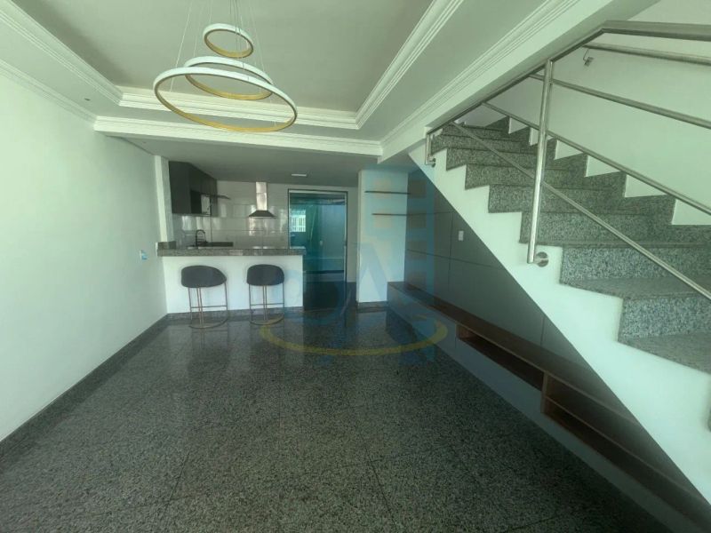Casa com 2 quartos — Santa Terezinha, Belo Horizonte