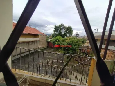Casa com 3 Quartos à venda, 140m² no Santa Rosa, Belo Horizonte