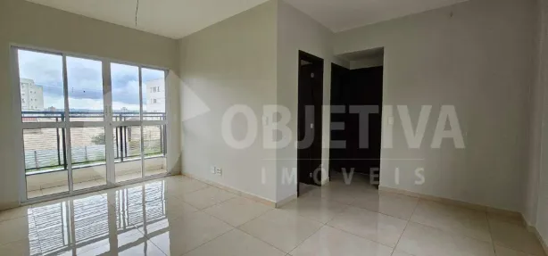 Apartamento com 2 Quartos para alugar, 92m² no Tubalina, Uberlândia