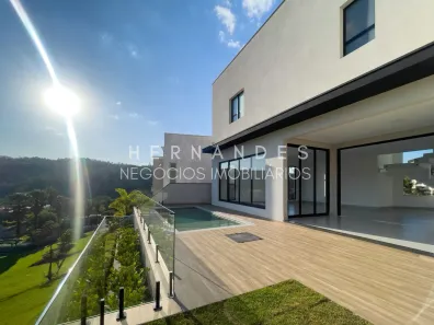 Casa de Condomínio com 4 Quartos à venda, 350m² no Cidade Tamboré, Santana de Parnaíba