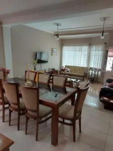 Sobrado com 3 Quartos à venda, 217m² no Jardim Prestes de Barros, Sorocaba
