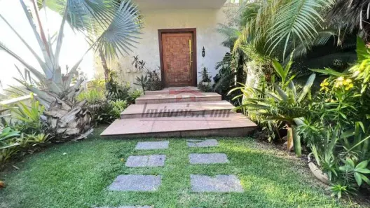 Casa de Condomínio com 4 Quartos à venda, 248m² no Taquara, Rio de Janeiro