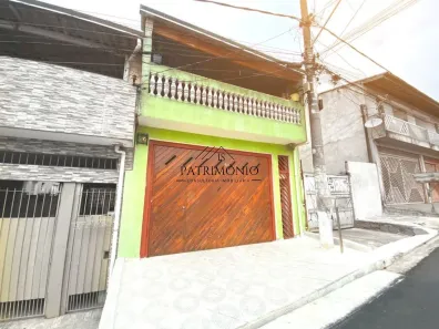Sobrado com 2 Quartos à venda, 450m² no Vila Dirce, Carapicuíba