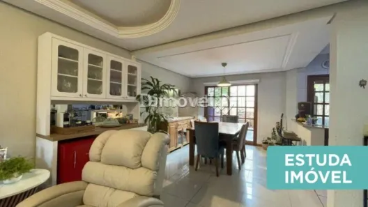 Casa de Condomínio com 3 Quartos à venda, 140m² no Hípica, Porto Alegre