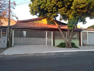 Casa com 3 Quartos à venda, 250m² no Jardim Adelaide, Hortolândia