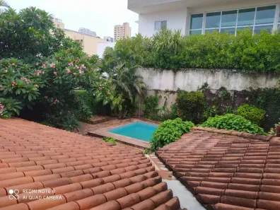 Sobrado com 8 Quartos à venda, 582m² no Centro, Campo Grande