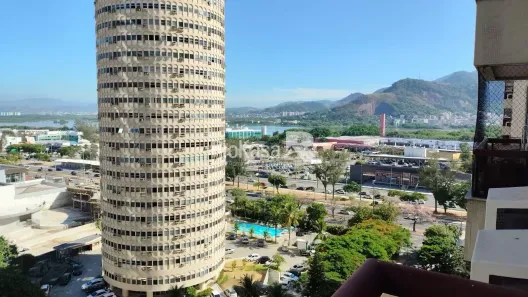 Apartamento com 2 Quartos para alugar, 64m² no Barra da Tijuca, Rio de Janeiro