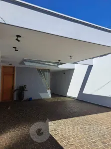 Casa com 3 Quartos à venda, 330m² no Vigilato Pereira, Uberlândia