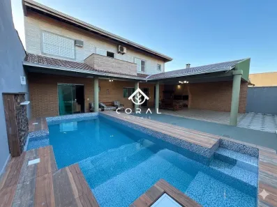 Casa com 4 Quartos à venda, 270m² no Leblon, Pontal do Paraná