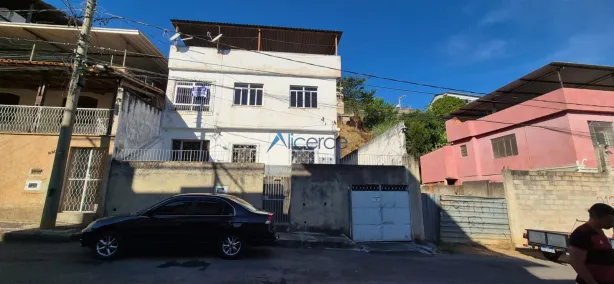 Casa com 3 Quartos para alugar, 90m² no Nossa Senhora Aparecida, Juiz de Fora