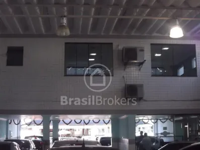 Ponto Comercial à venda, 236m² no Oswaldo Cruz, Rio de Janeiro