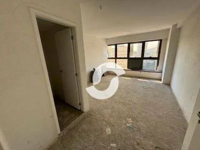Sala Comercial à venda, 26m² no São Domingos, Niterói