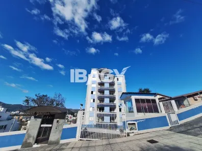 Apartamento com 2 Quartos para alugar, 72m² no Carvoeira, Florianópolis